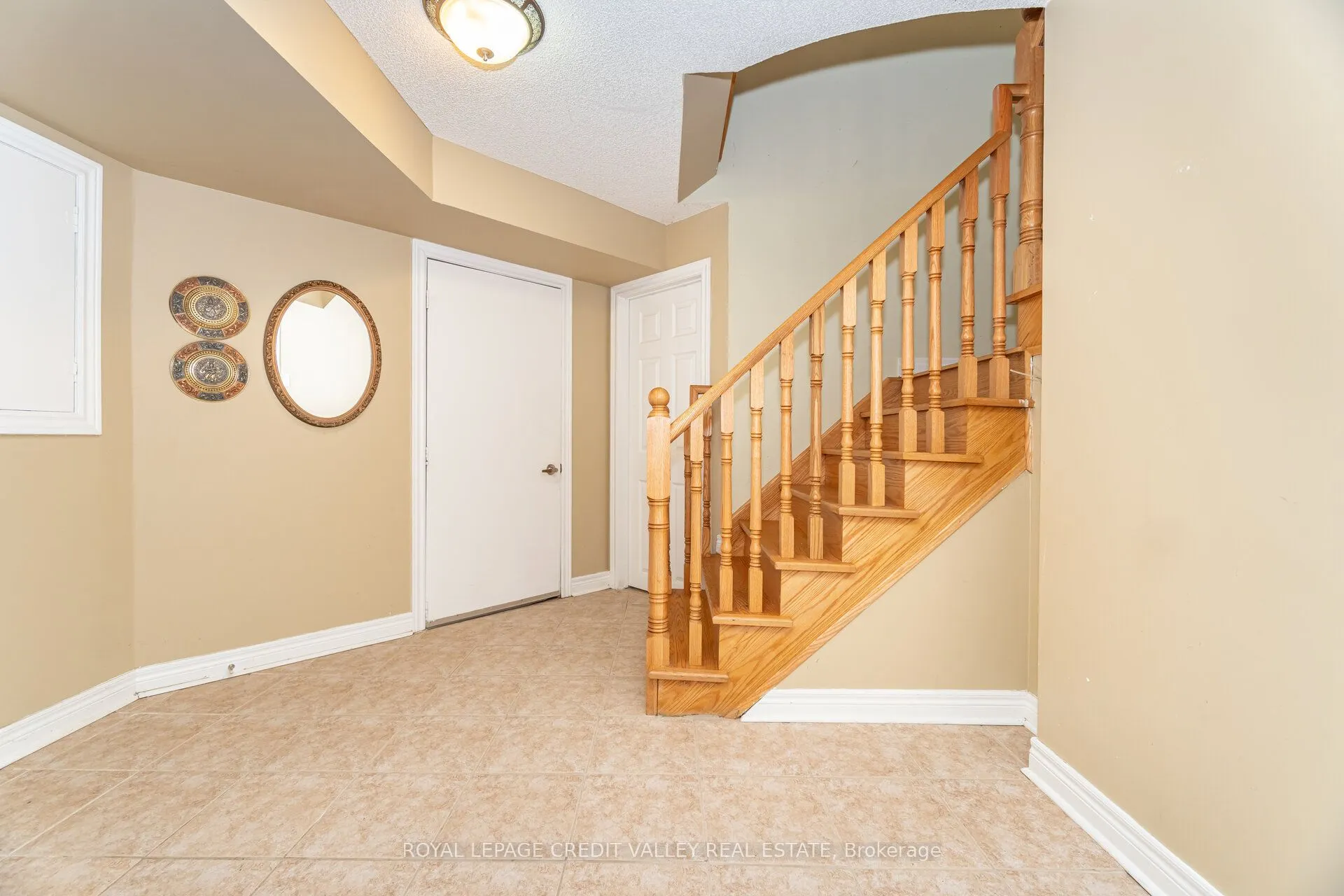 91 Trailside Walk