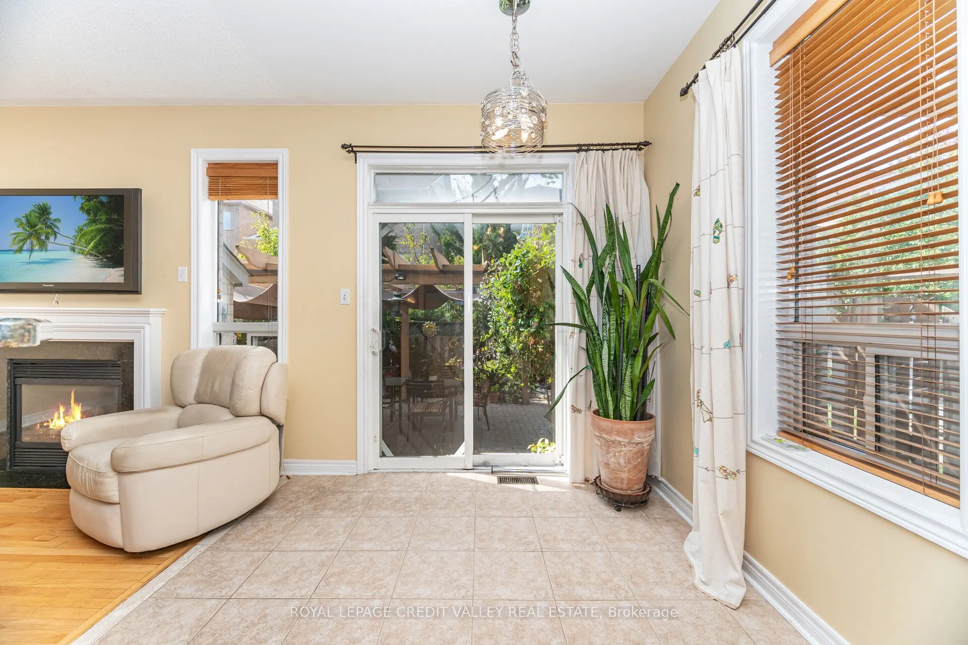 91 Trailside Walk