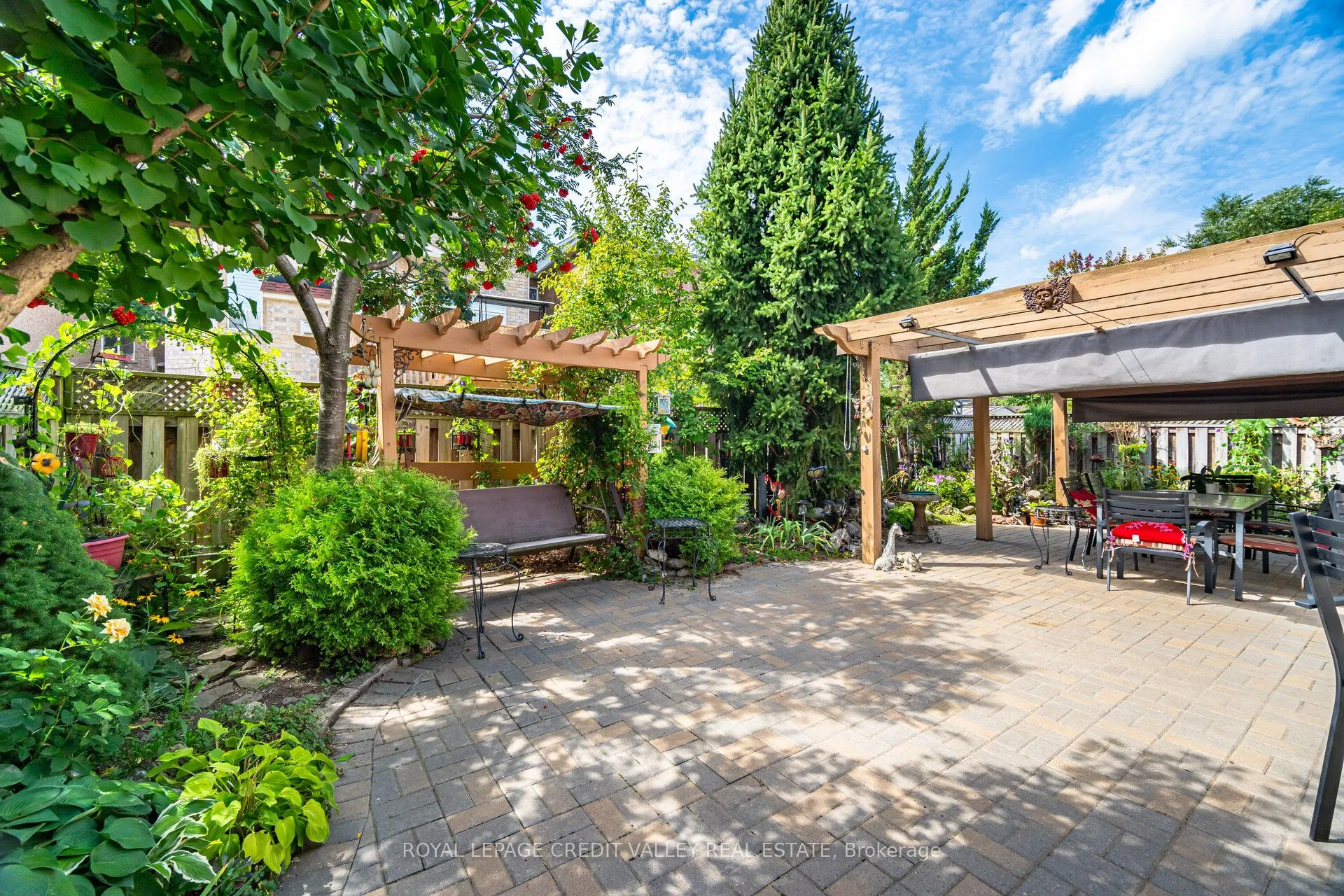 91 Trailside Walk