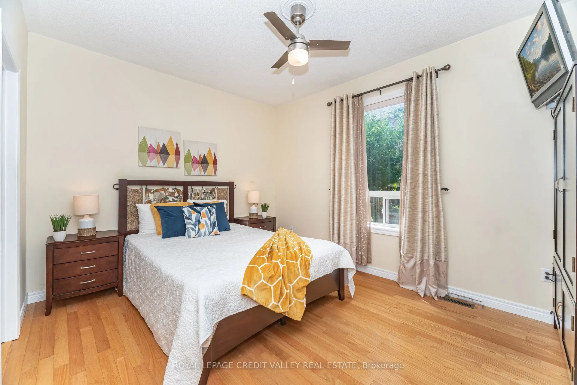 91 Trailside Walk