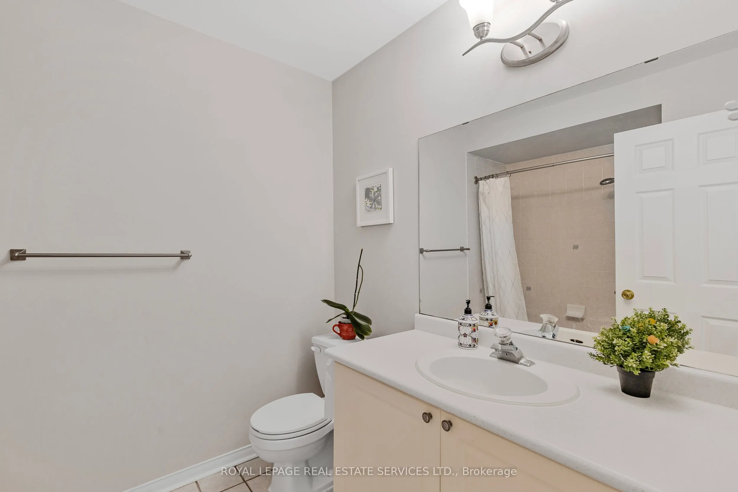 5230 Glen Erin Drive, #63