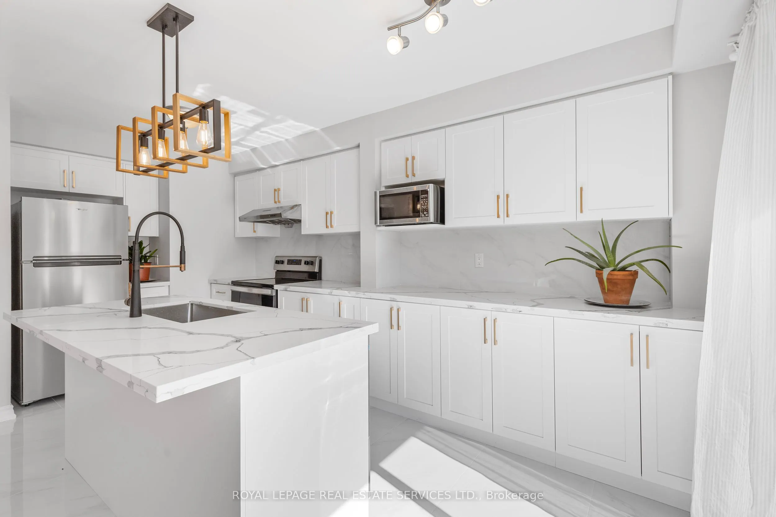 5230 Glen Erin Drive, #63