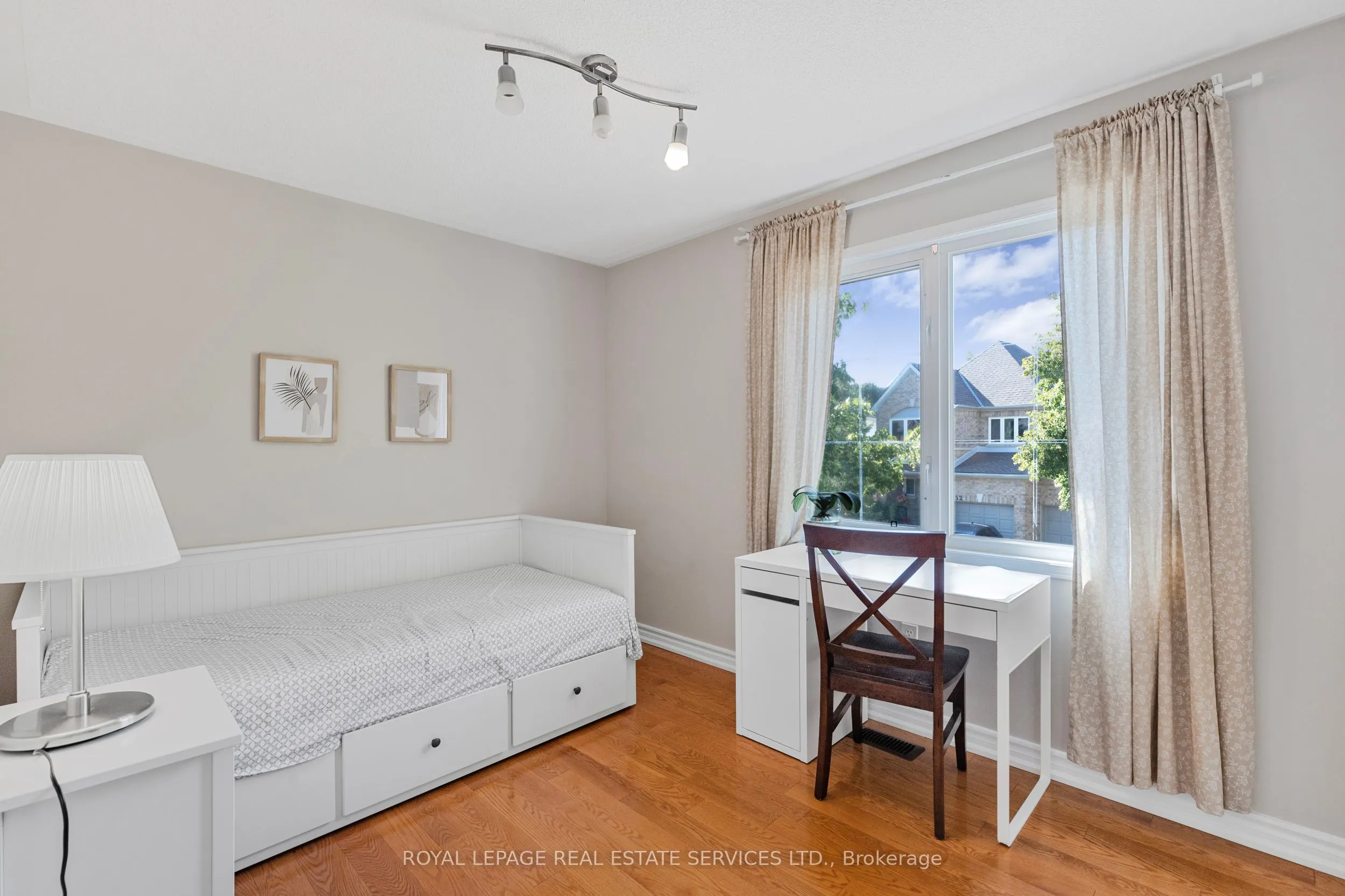 5230 Glen Erin Drive, #63