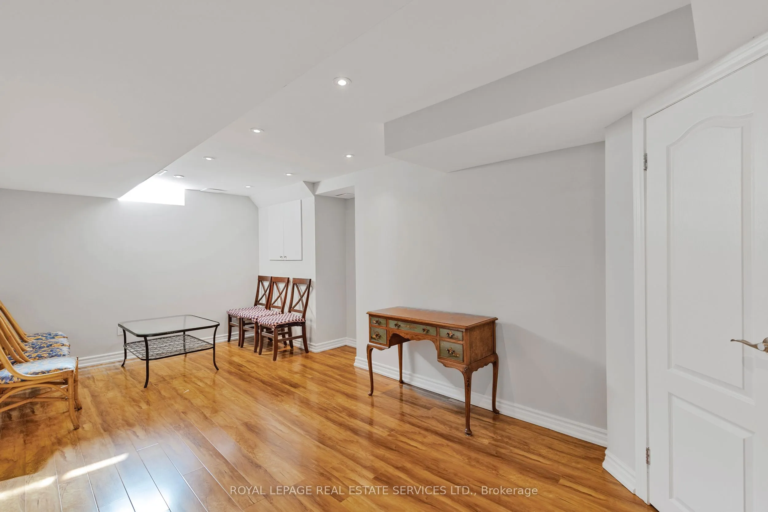 5230 Glen Erin Drive, #63