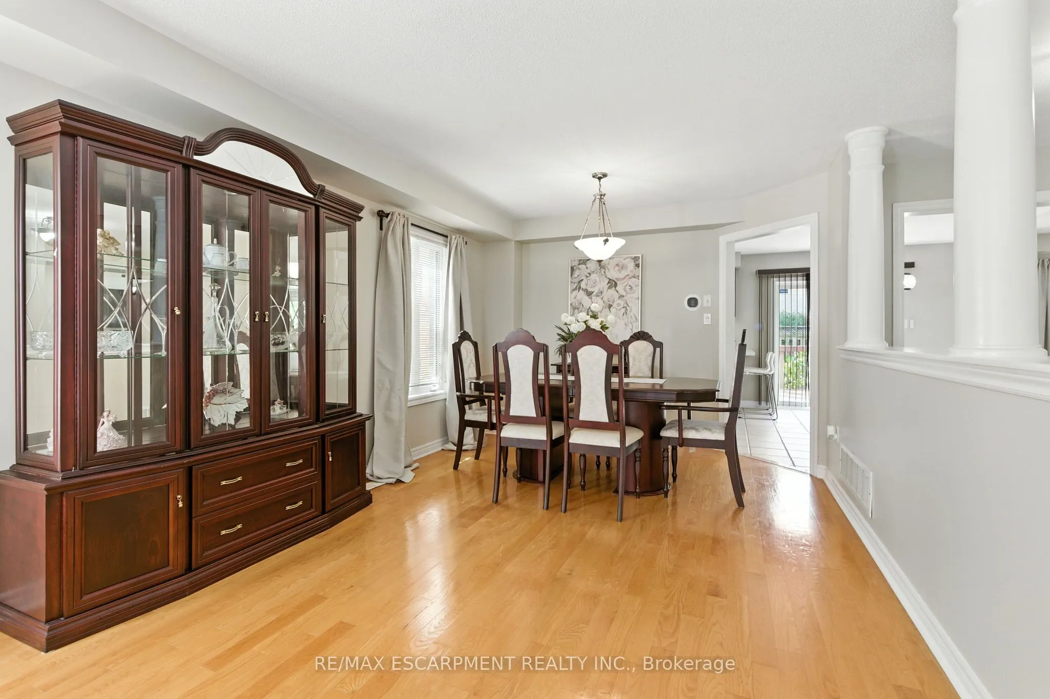 49 Johnson Crescent