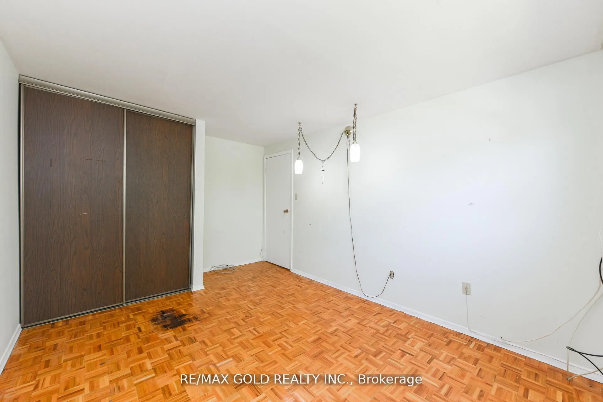 29 Glenmore Crescent