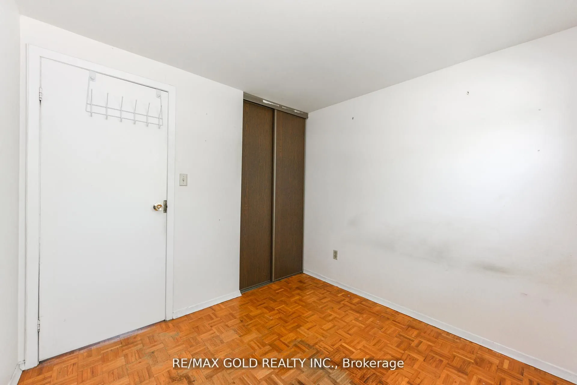 29 Glenmore Crescent