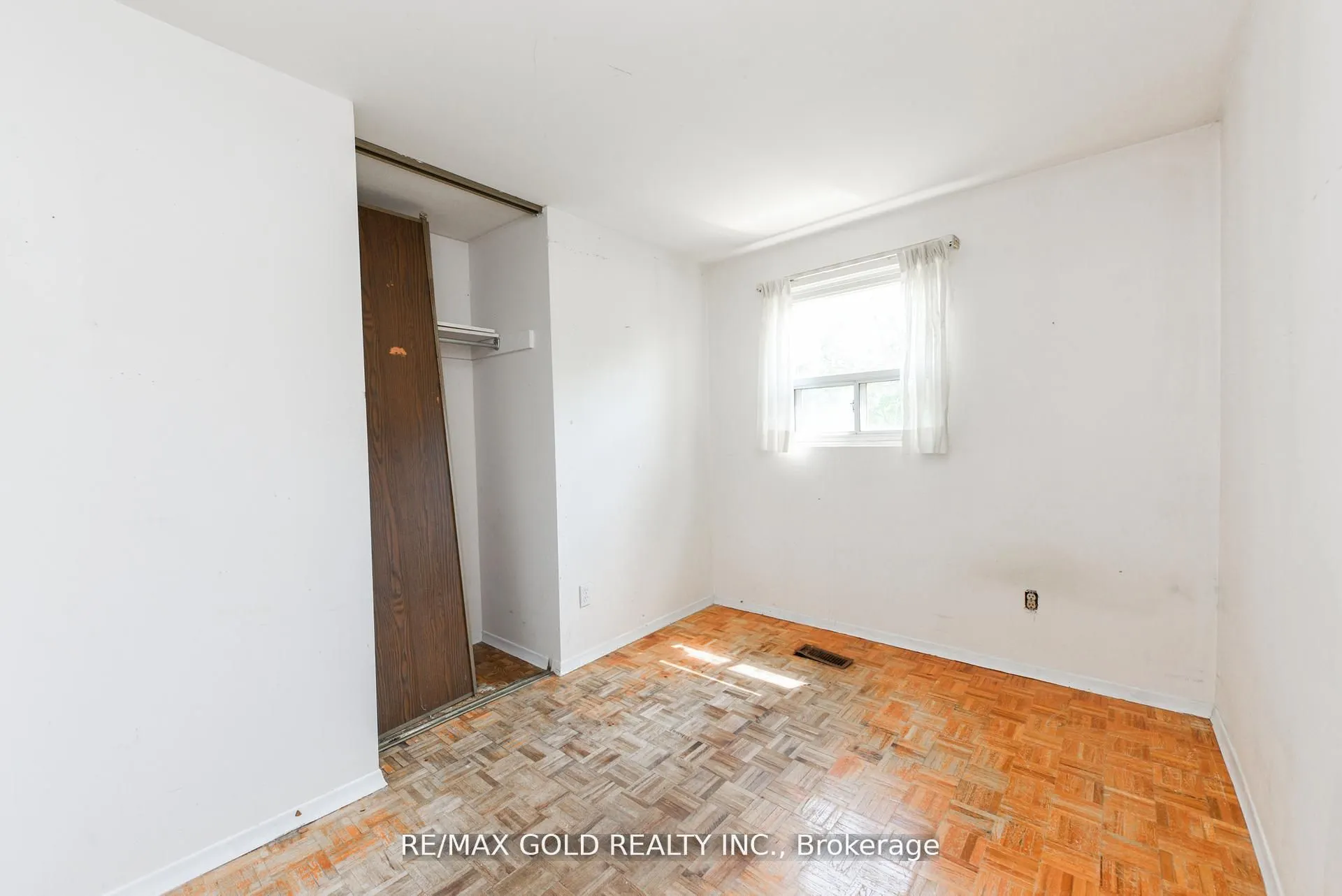 29 Glenmore Crescent