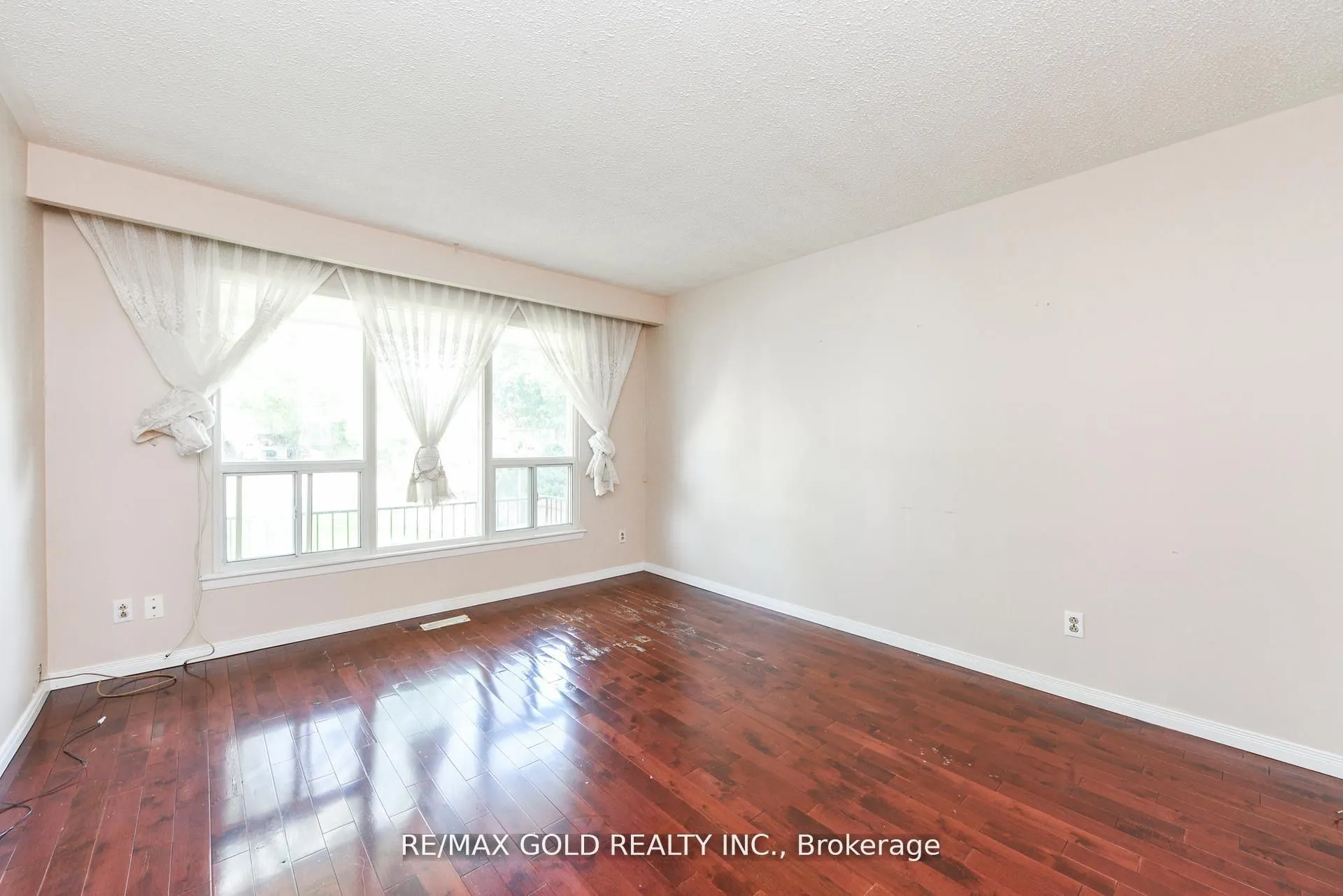 29 Glenmore Crescent