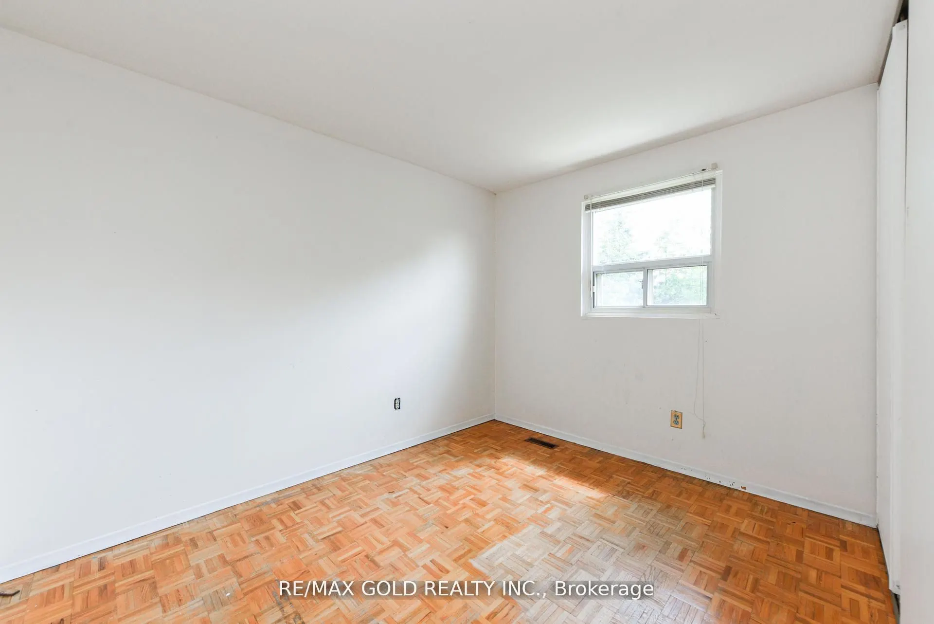 29 Glenmore Crescent