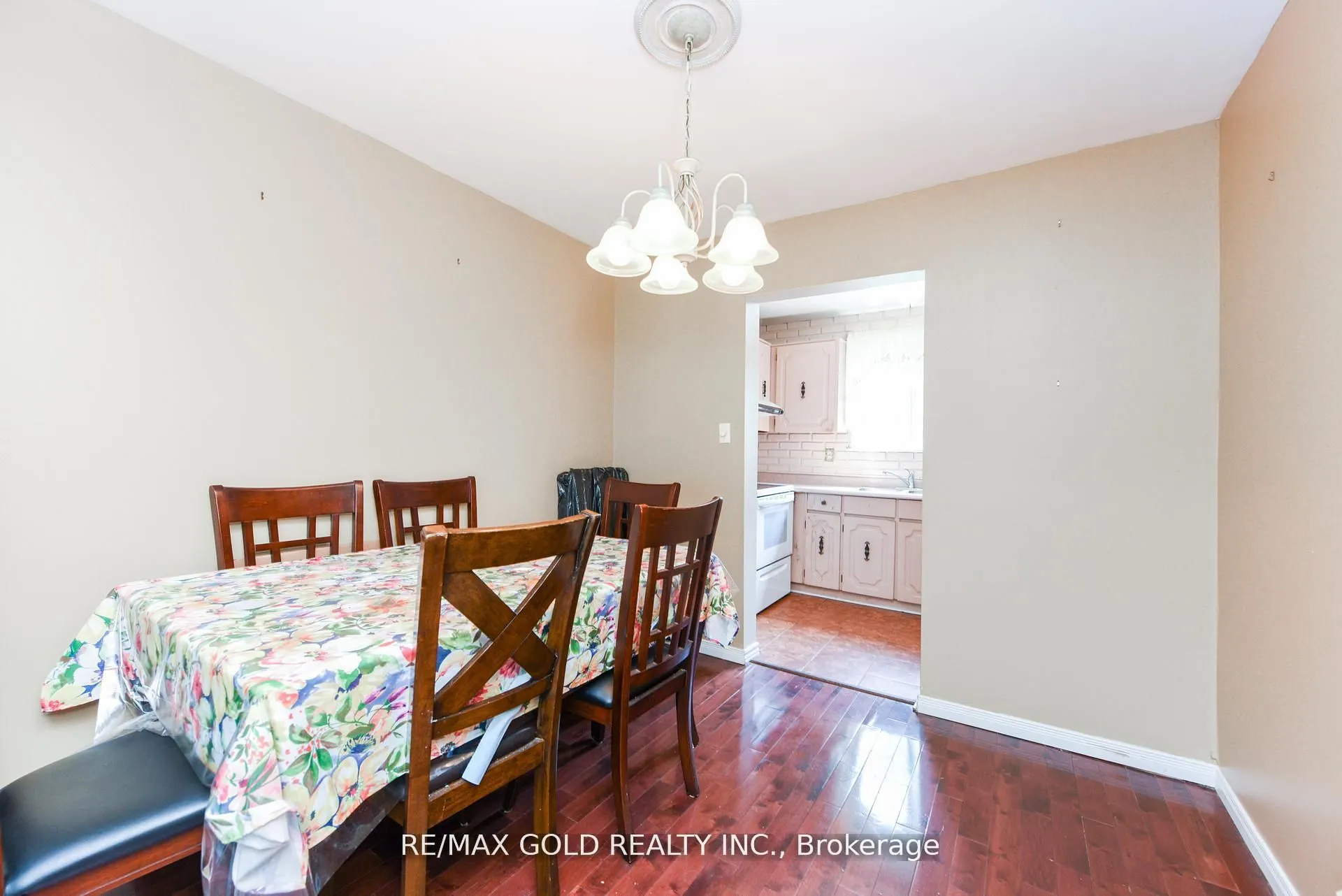 29 Glenmore Crescent