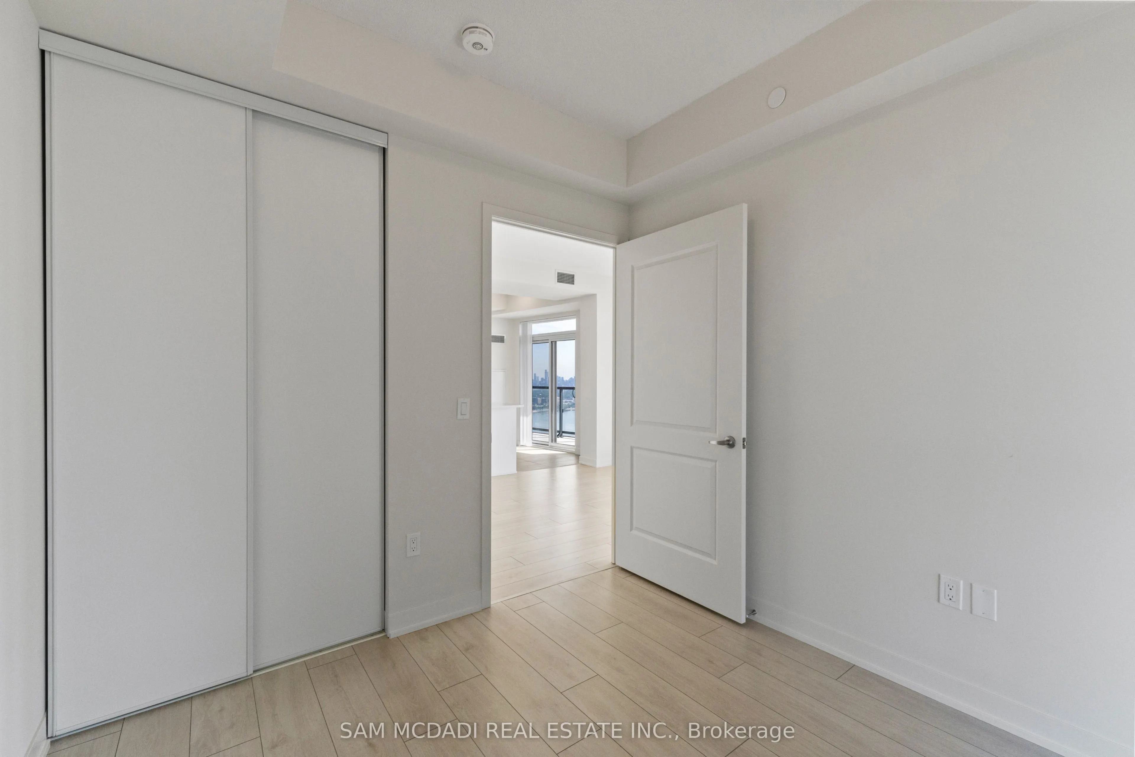 38 Annie Craig Drive, #4805