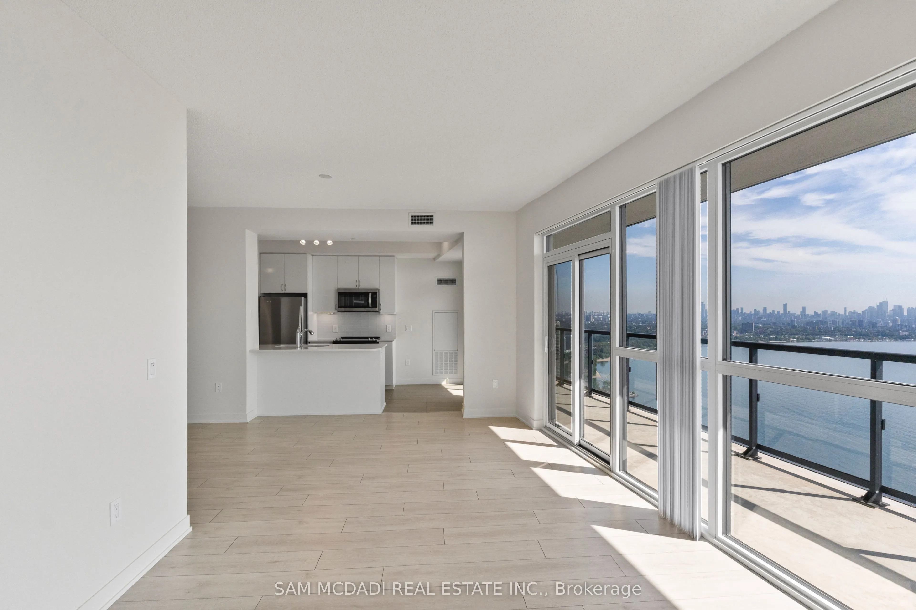 38 Annie Craig Drive, #4805