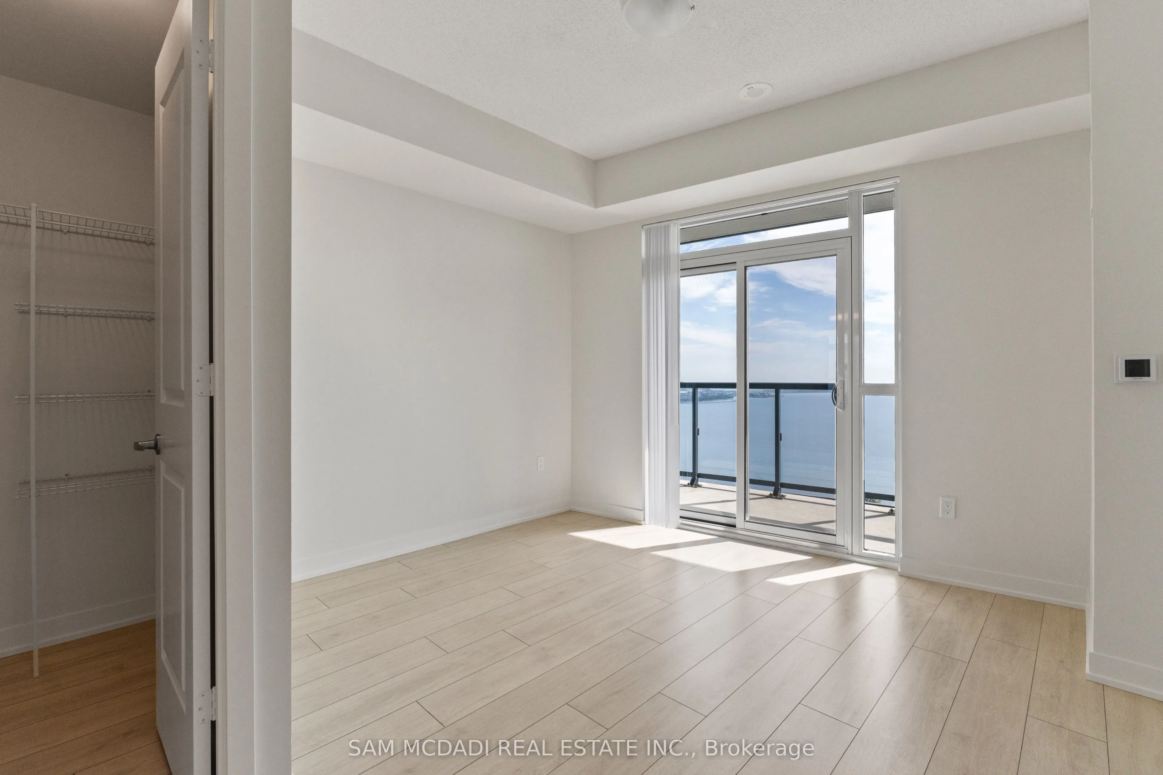 38 Annie Craig Drive, #4805