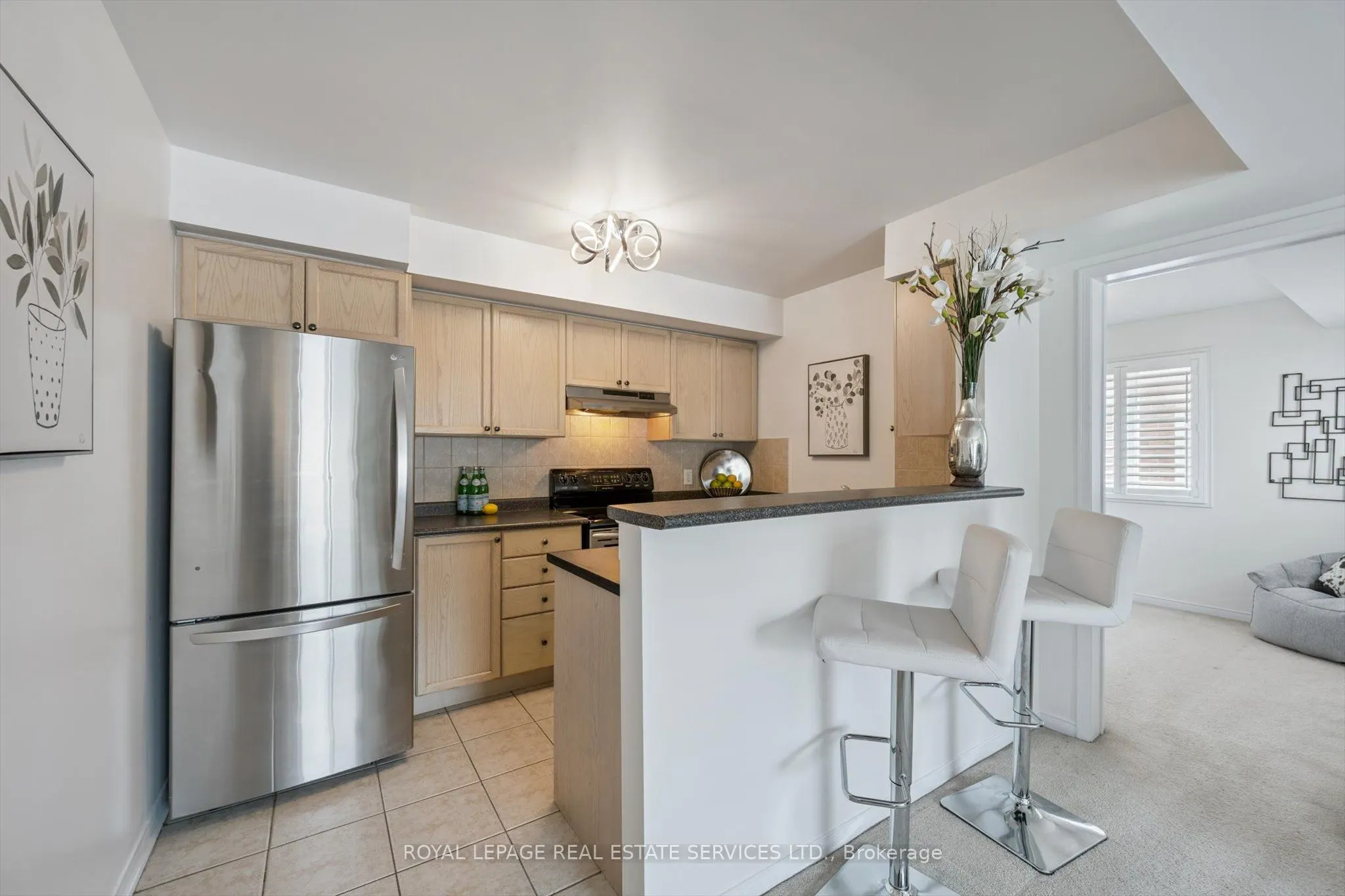 4975 Southampton Drive, #325