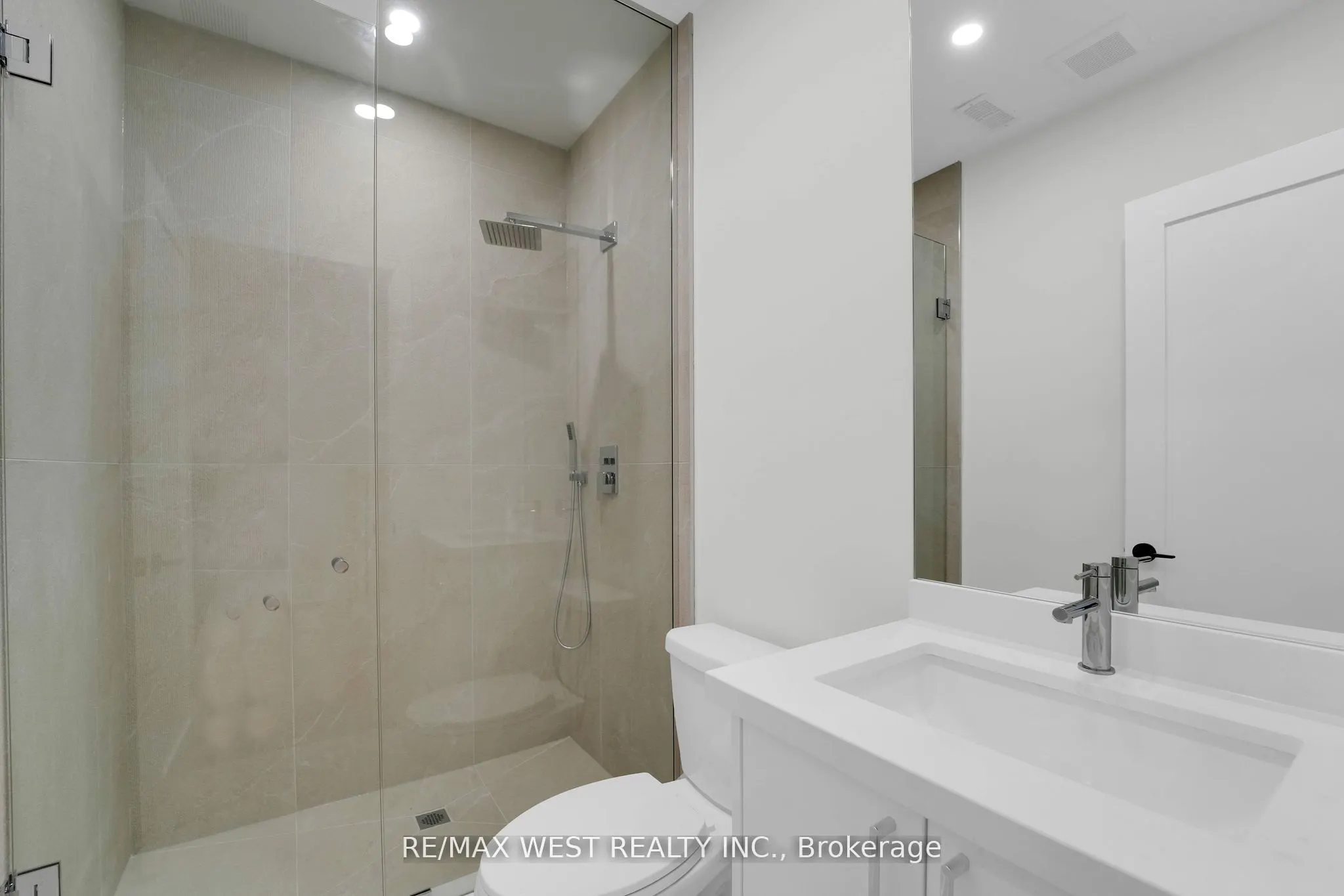 35A Frances Avenue