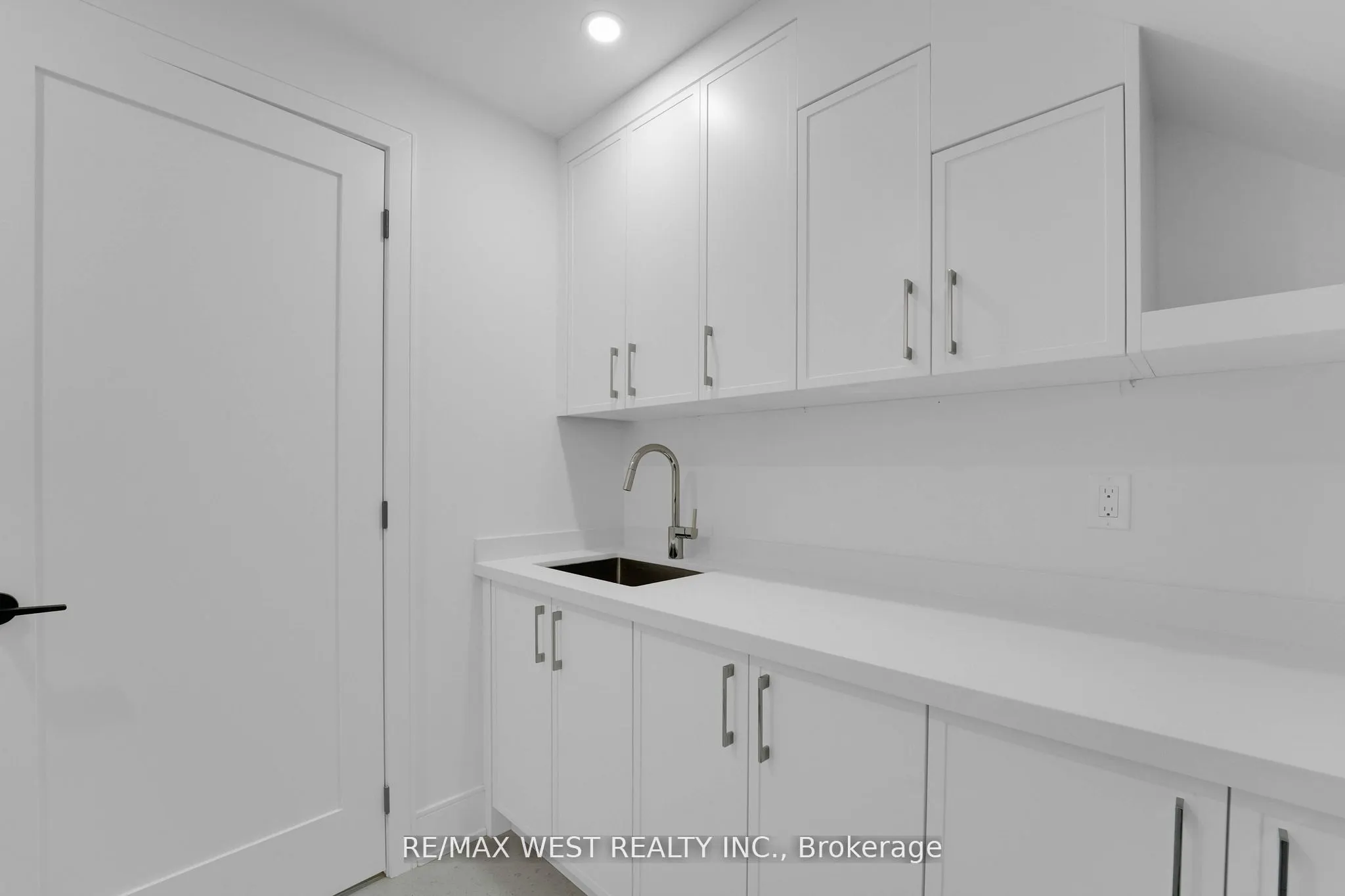 35A Frances Avenue