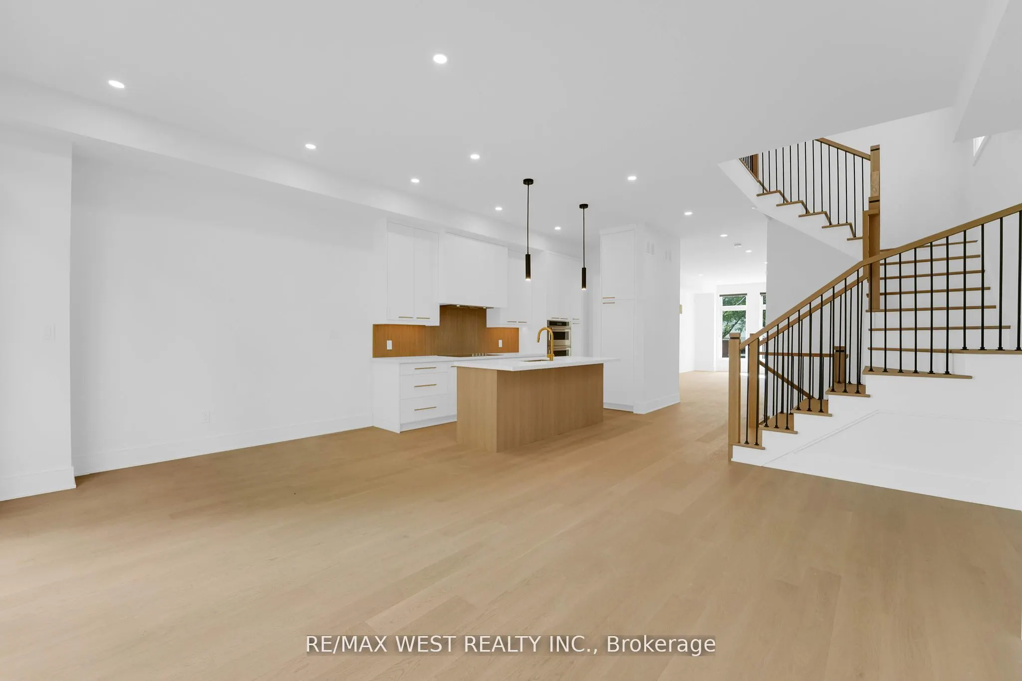 35A Frances Avenue
