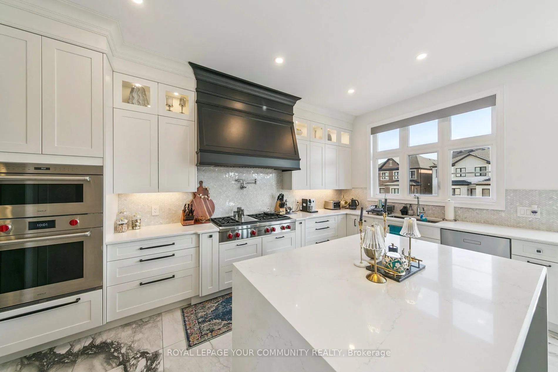2401 Irene Crescent