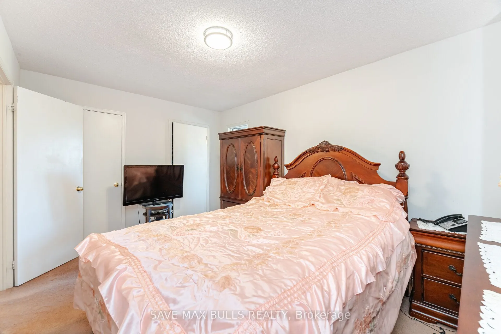 146 Toba Crescent