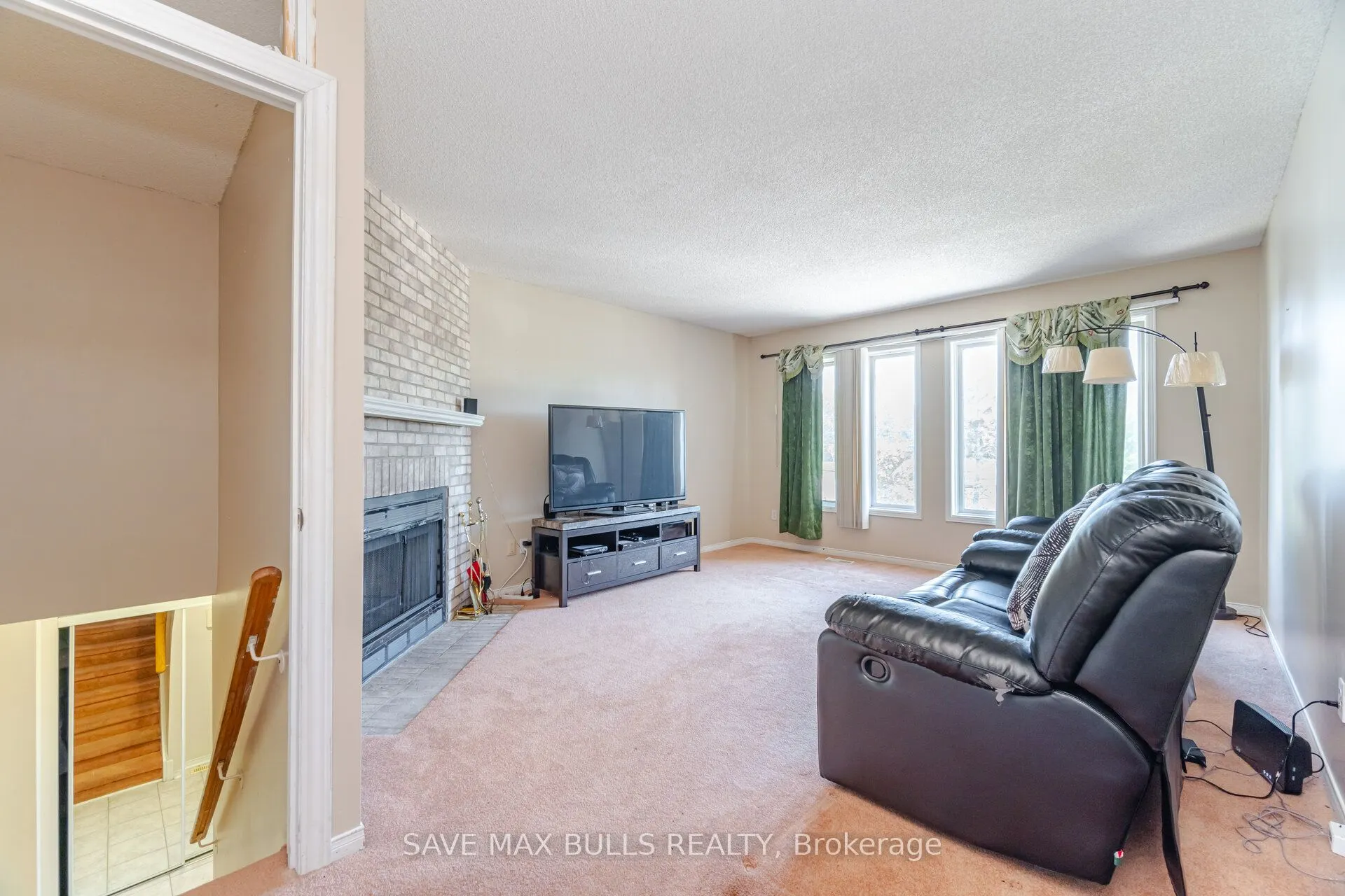 146 Toba Crescent