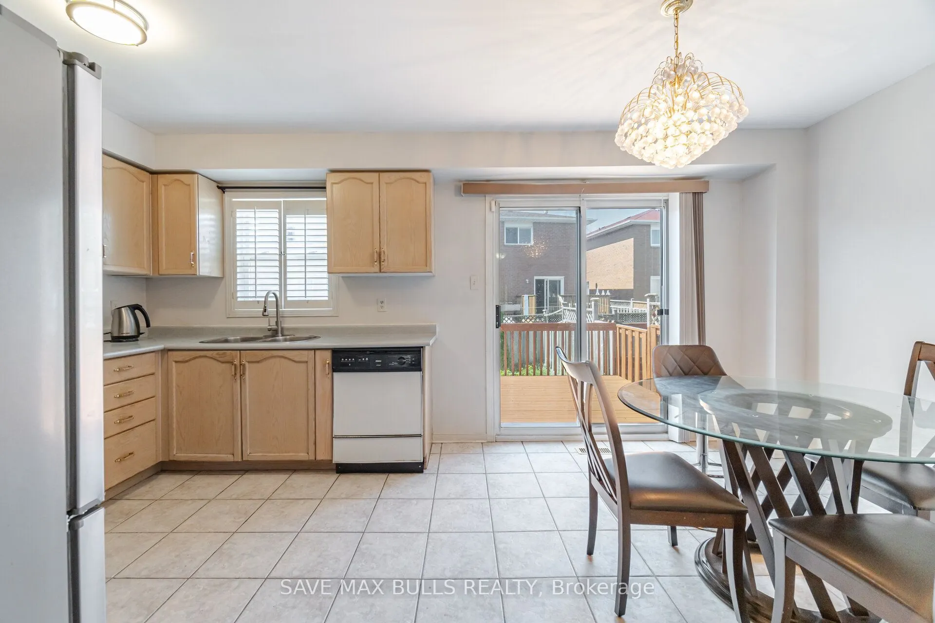 146 Toba Crescent