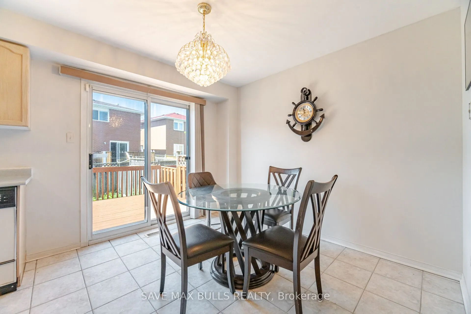 146 Toba Crescent