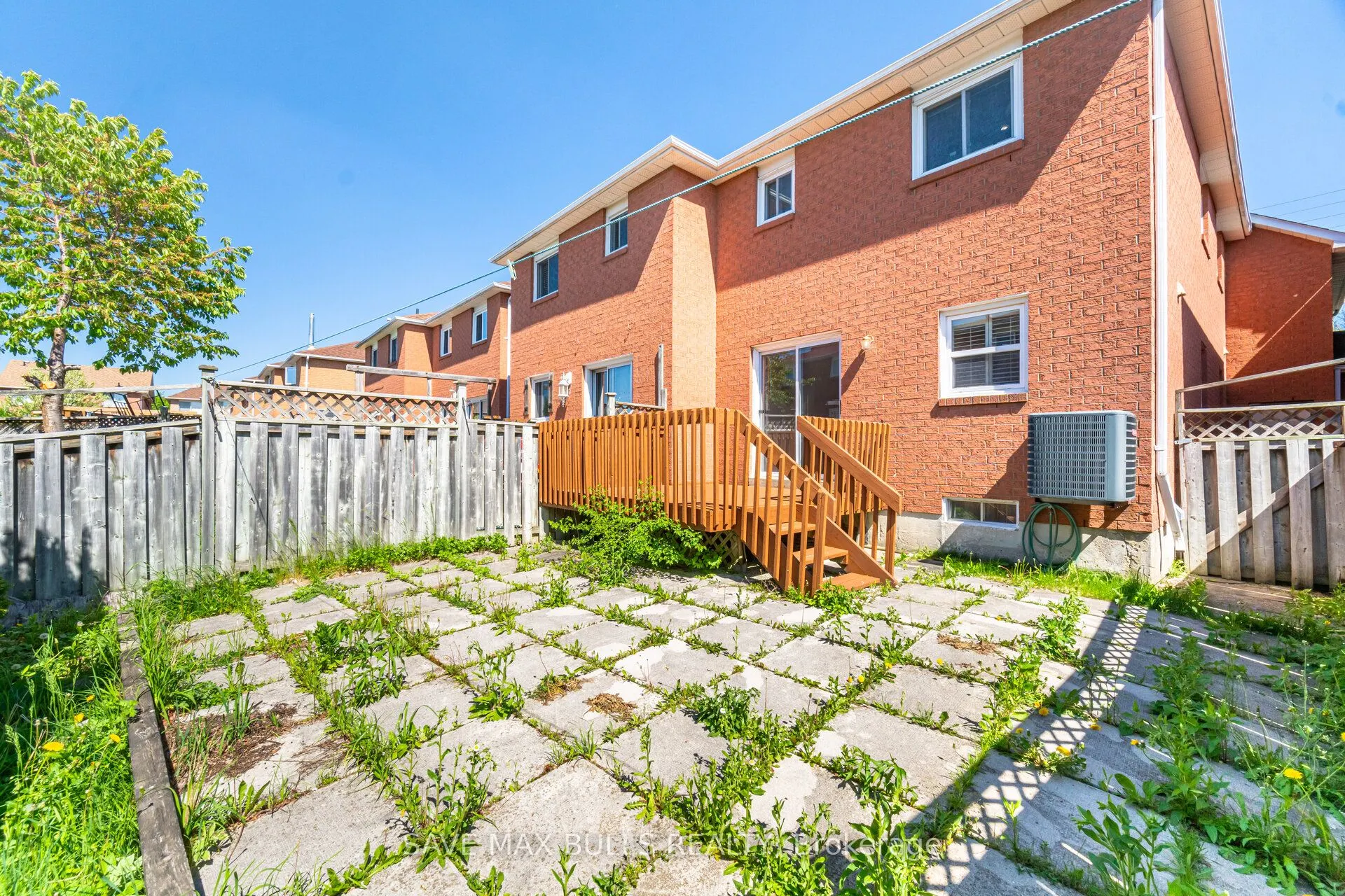 146 Toba Crescent