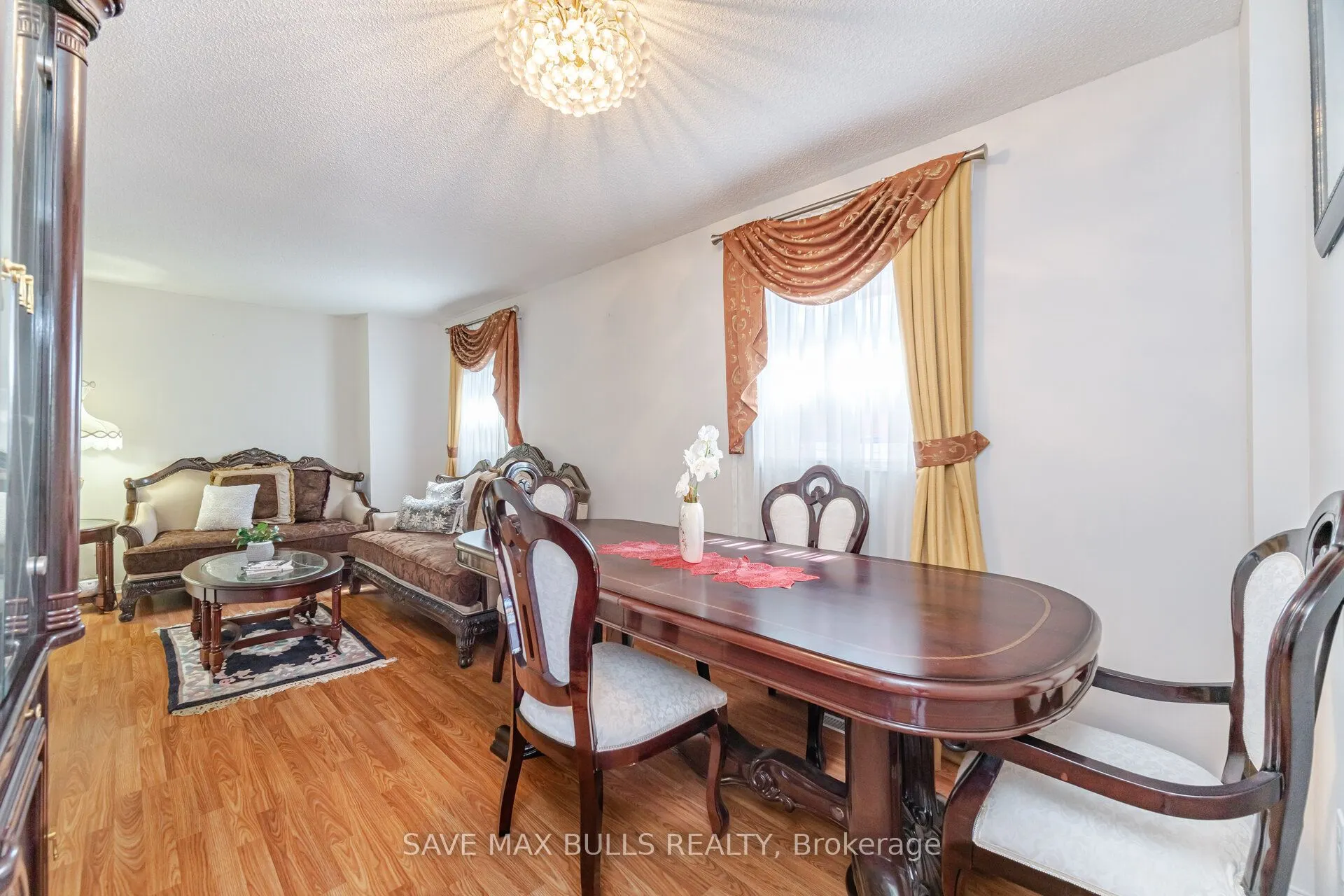 146 Toba Crescent