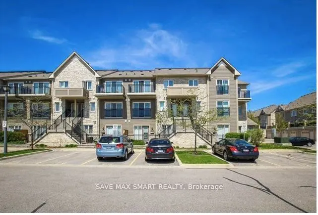 60 Fairwood Circle S, #82