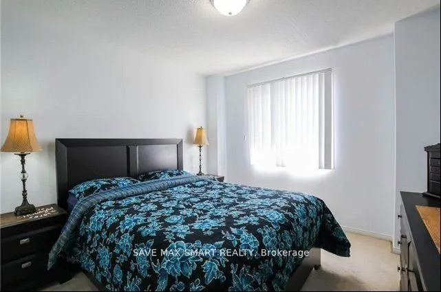 60 Fairwood Circle S, #82