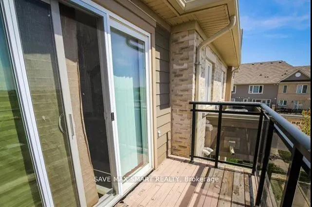 60 Fairwood Circle S, #82