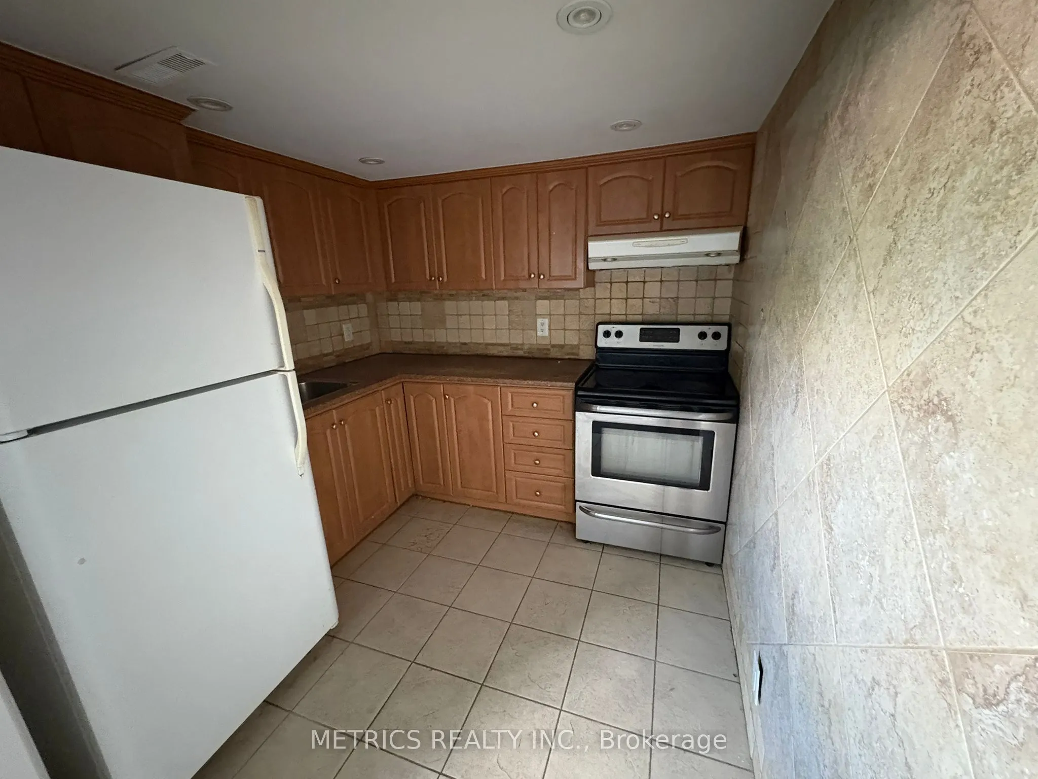 100 Snowood Court, #Basement