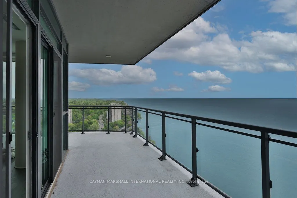 2060 Lakeshore Road, #2101