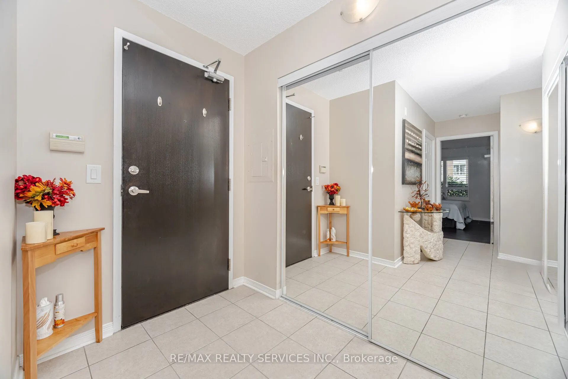 60 Via Rosedale Way, #105
