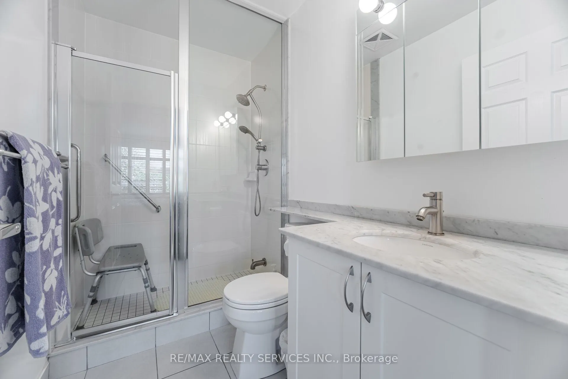 60 Via Rosedale Way, #105