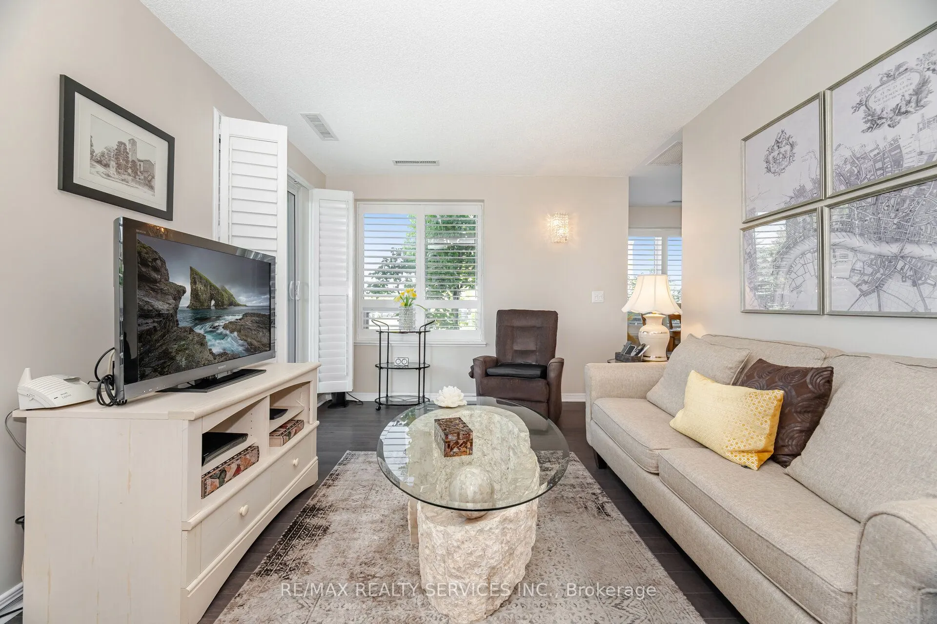 60 Via Rosedale Way, #105