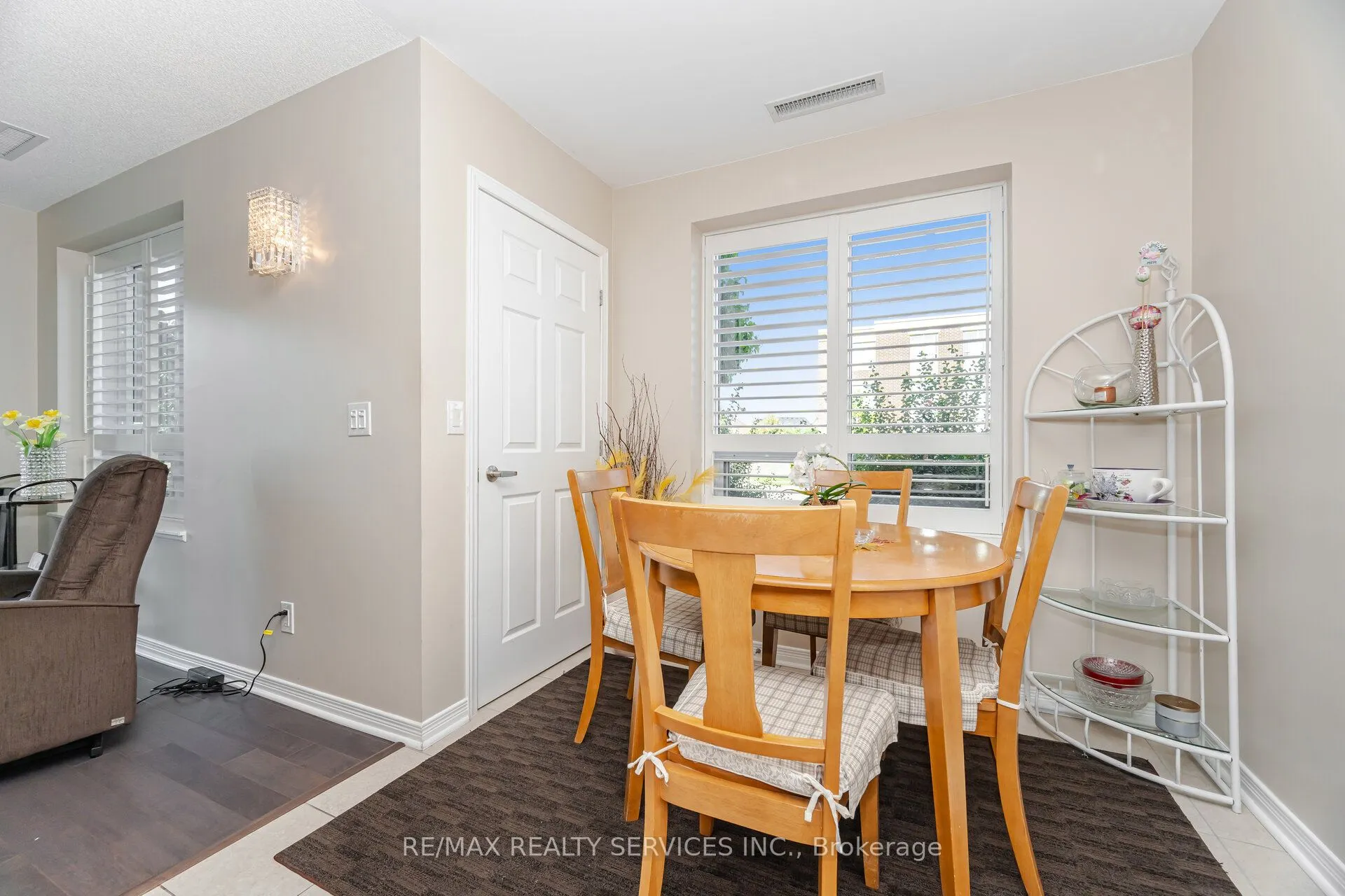 60 Via Rosedale Way, #105