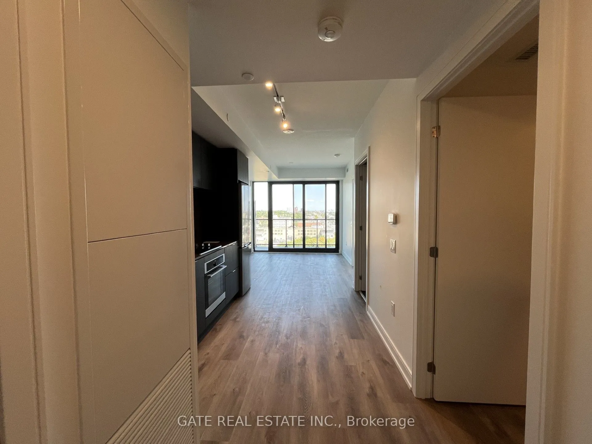3009 Novar Road, #1002