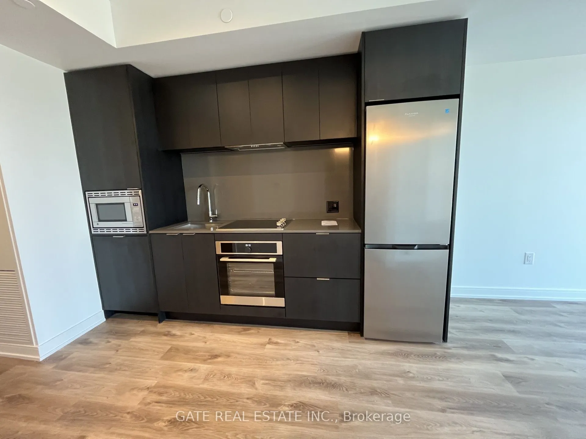 3009 Novar Road, #1002