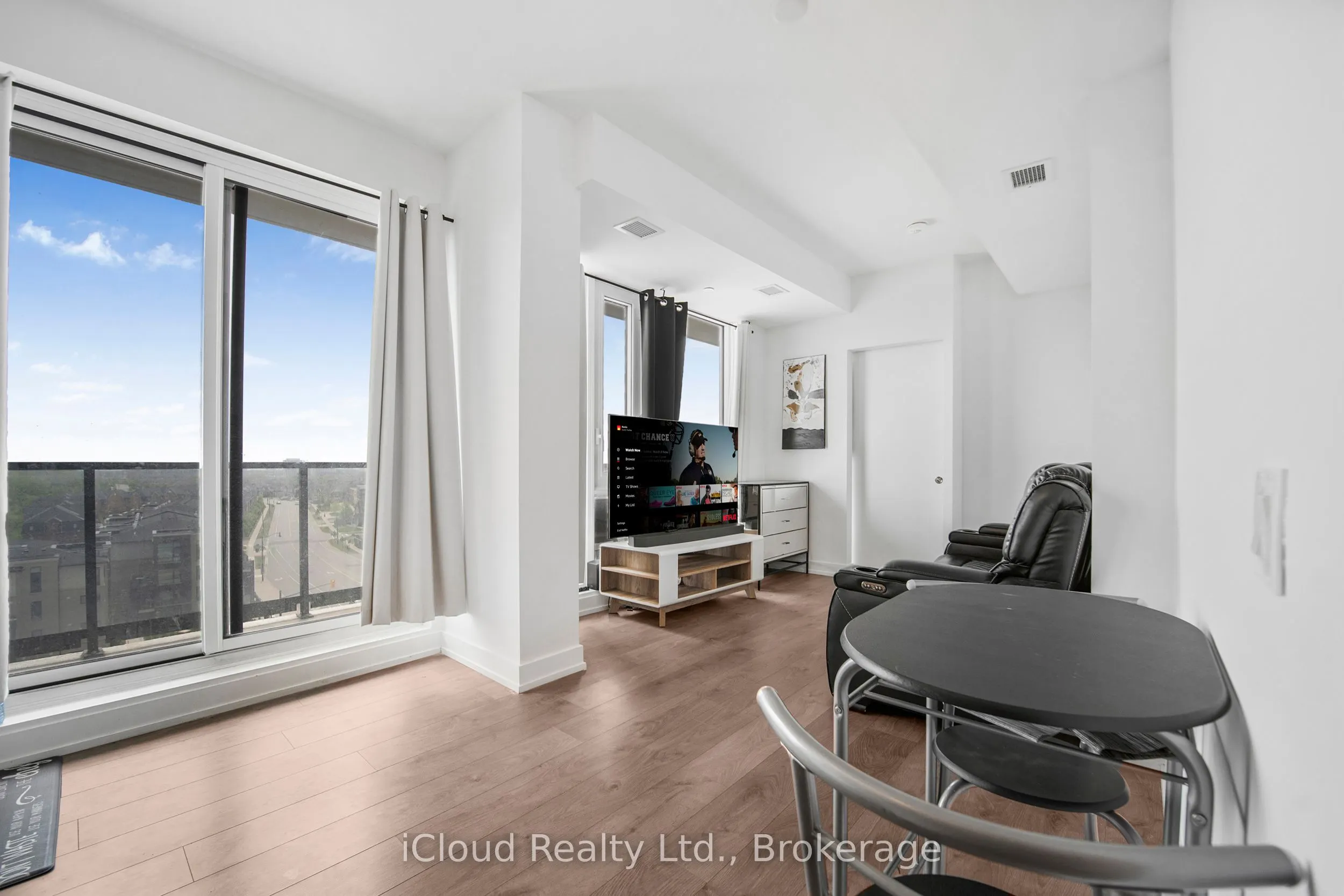 215 Veterans Drive, #709