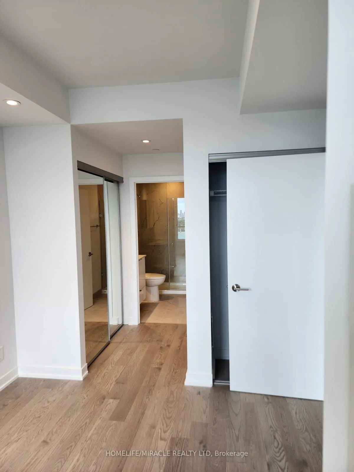 1926 Lakeshore Boulevard, #2805