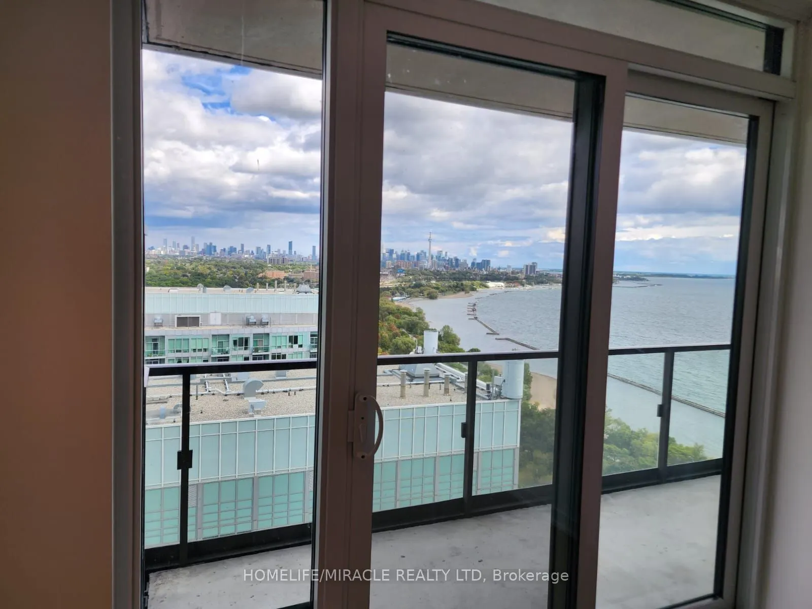 1926 Lakeshore Boulevard, #2805