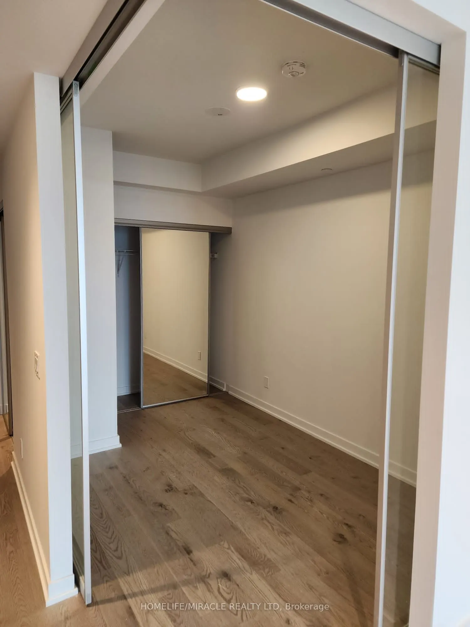 1926 Lakeshore Boulevard, #2805
