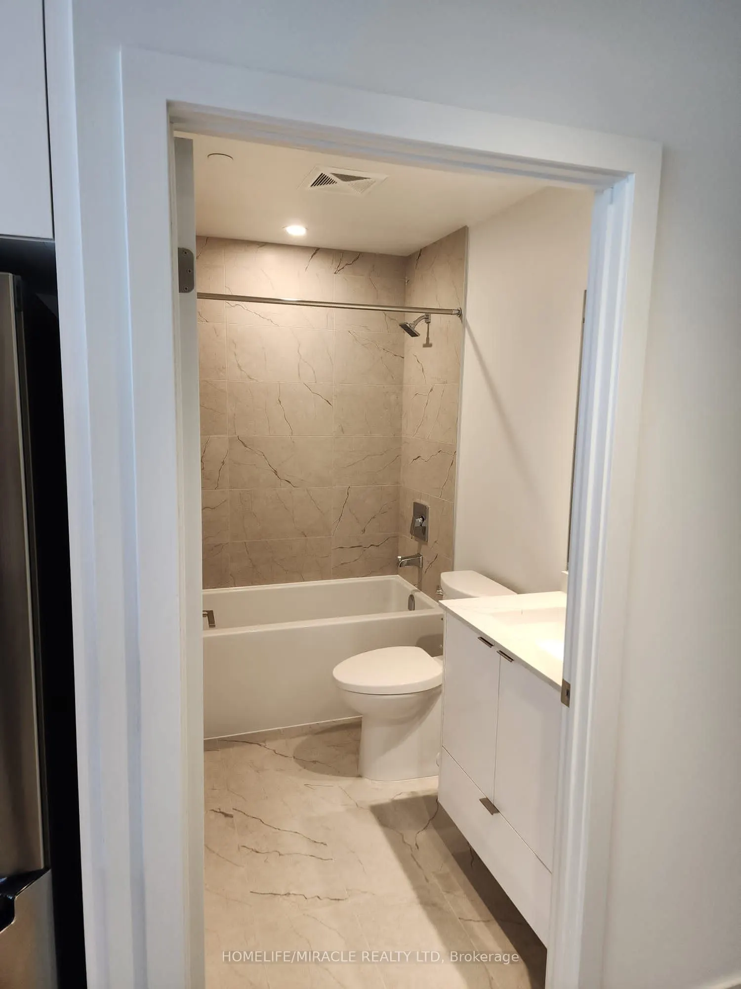 1926 Lakeshore Boulevard, #2805