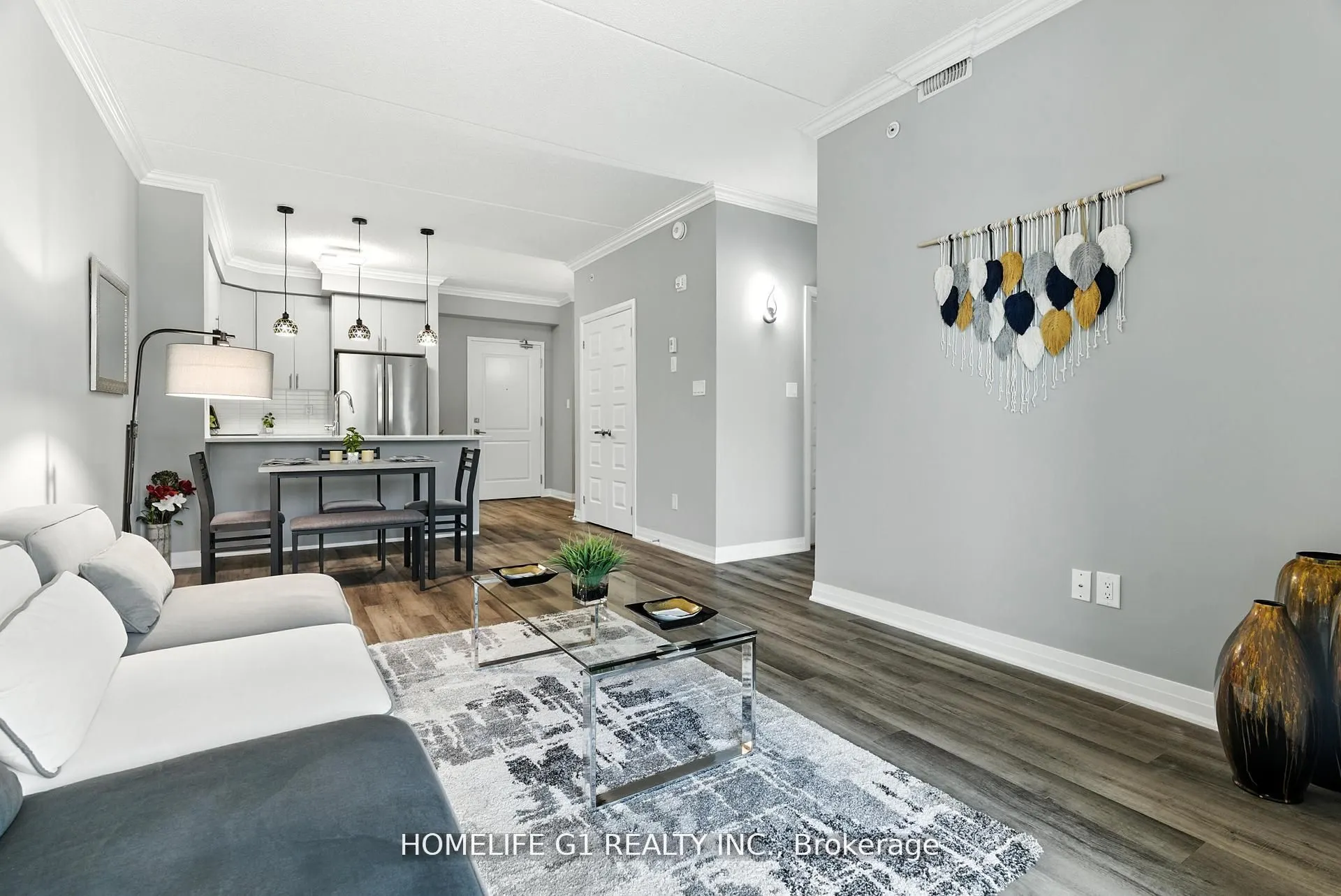 610 Farmstead Drive, #215