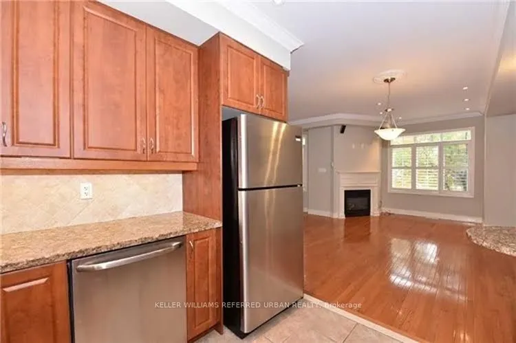 967 Kipling Avenue, #967