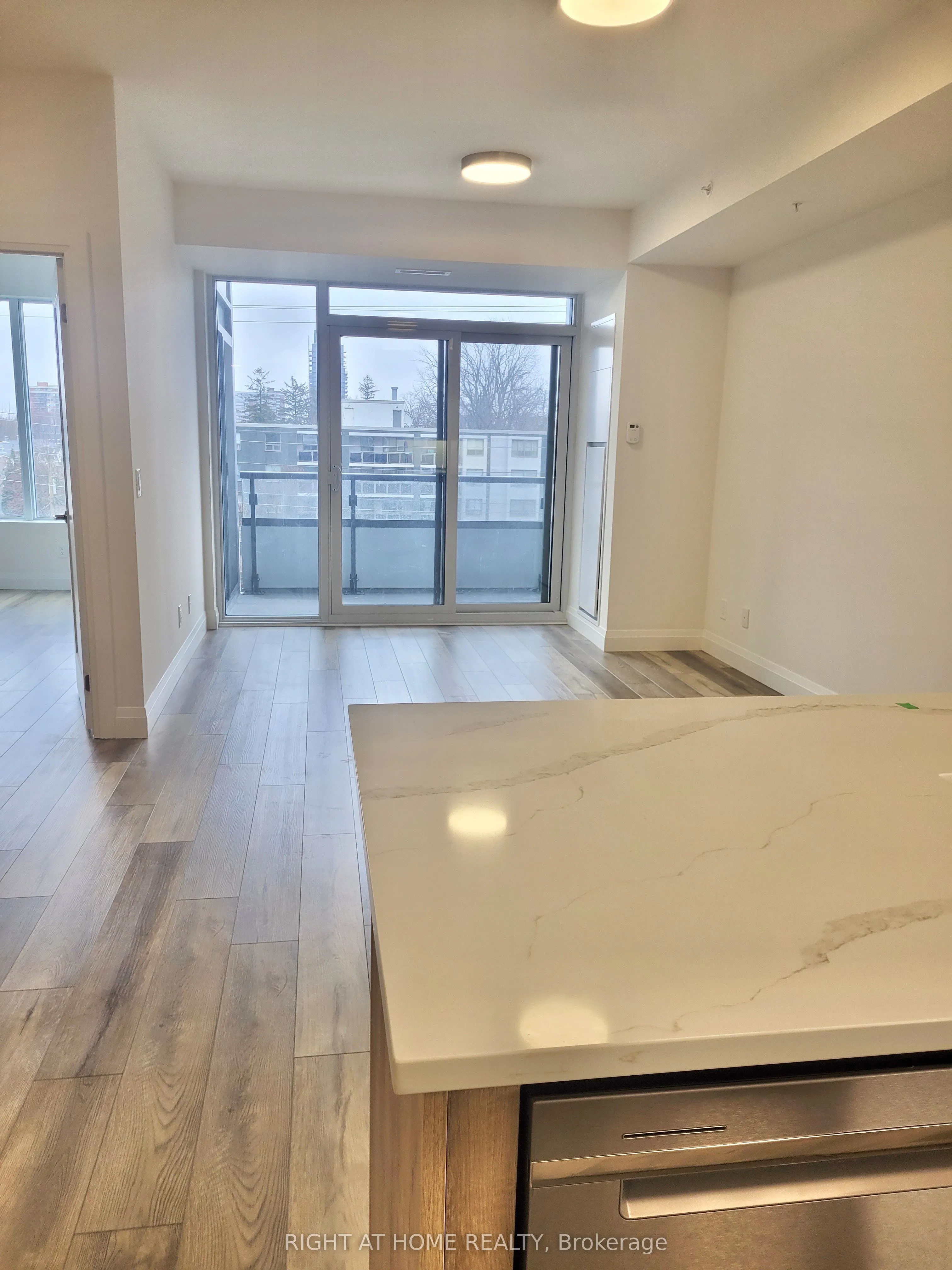 500 Brock Avenue, #404