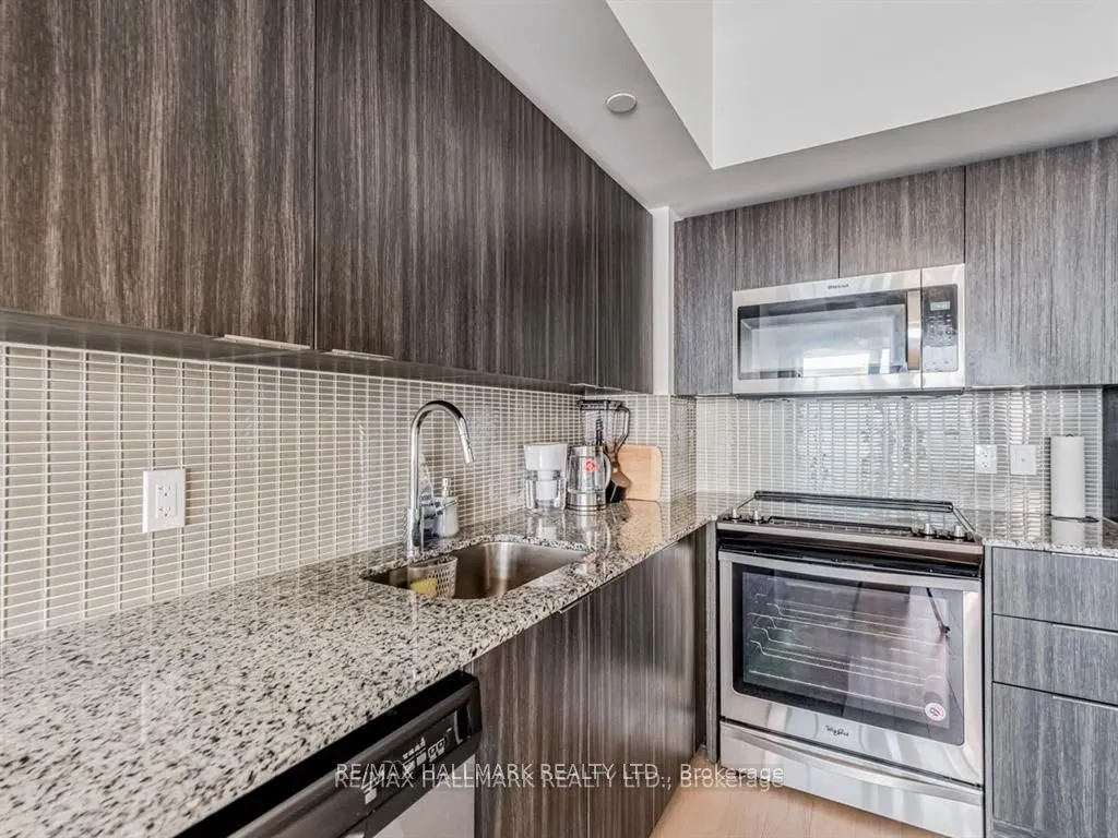 30 Shore Breeze Drive, #1217
