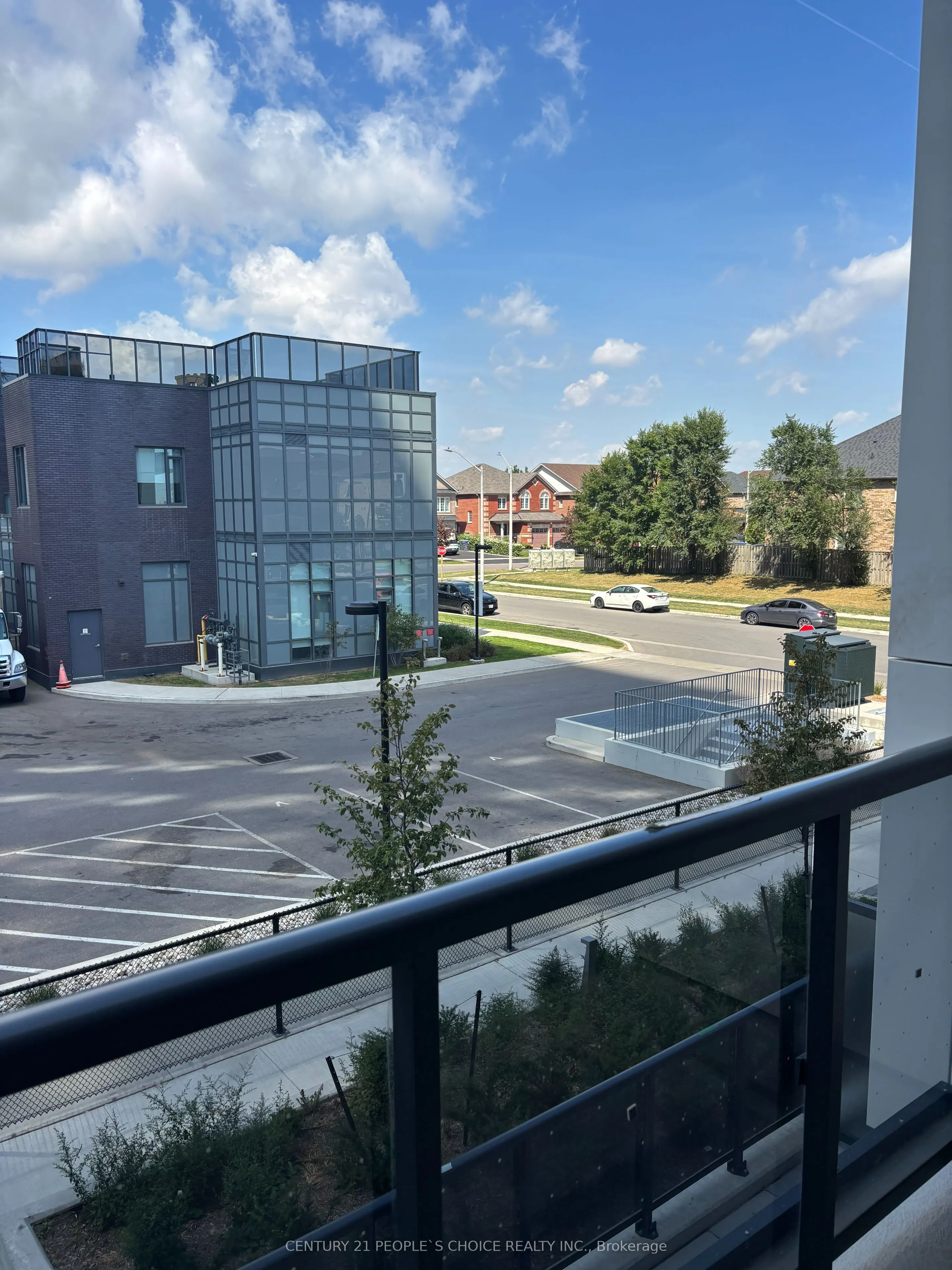 5105 Hurontario Street, #215